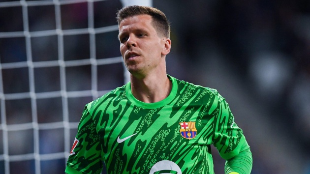 Wojciech Szczesny gia hạn hợp đồng với Barcelona: Lựa chọn chiến lược hay giải pháp tình thế?