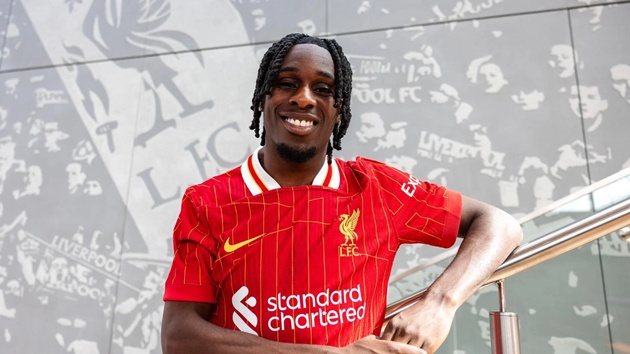 Liverpool chính thức có tân binh Jeremie Frimpong: Liệu có phải là sự thay thế hoàn hảo cho Trent Alexander-Arnold?