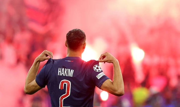 Hakimi mang về bàn thắng mở tỷ số cho PSG trước Inter Milan tại chung kết Champions League