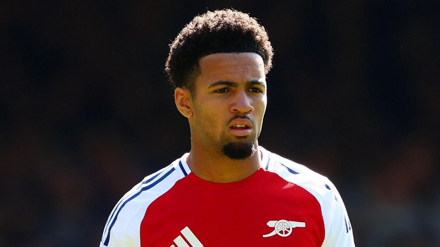 Tương lai bất định của Ethan Nwaneri tại Arsenal: Thử thách lớn cho Mikel Arteta