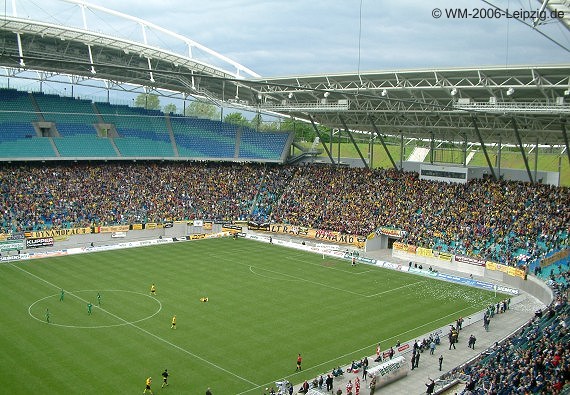 Red Bull Arena: Huyền Thoại Phục Sinh Từ Zentralstadion